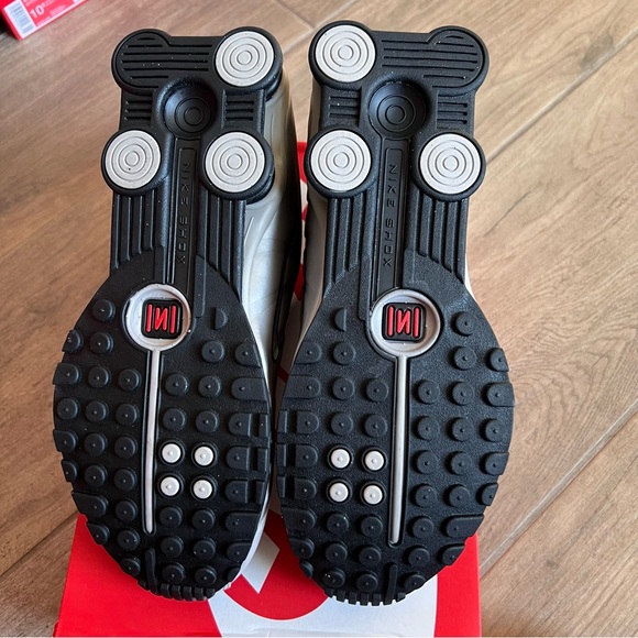 Nike Shox R4 - Picture 7 of 7